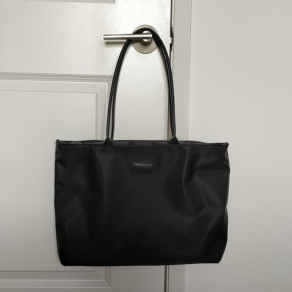Black Nylon Tote Medium
